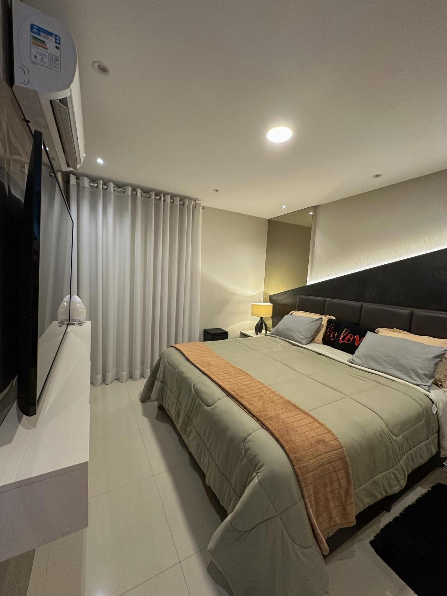 Apartamento Lovely 2-bedroom With Pool *