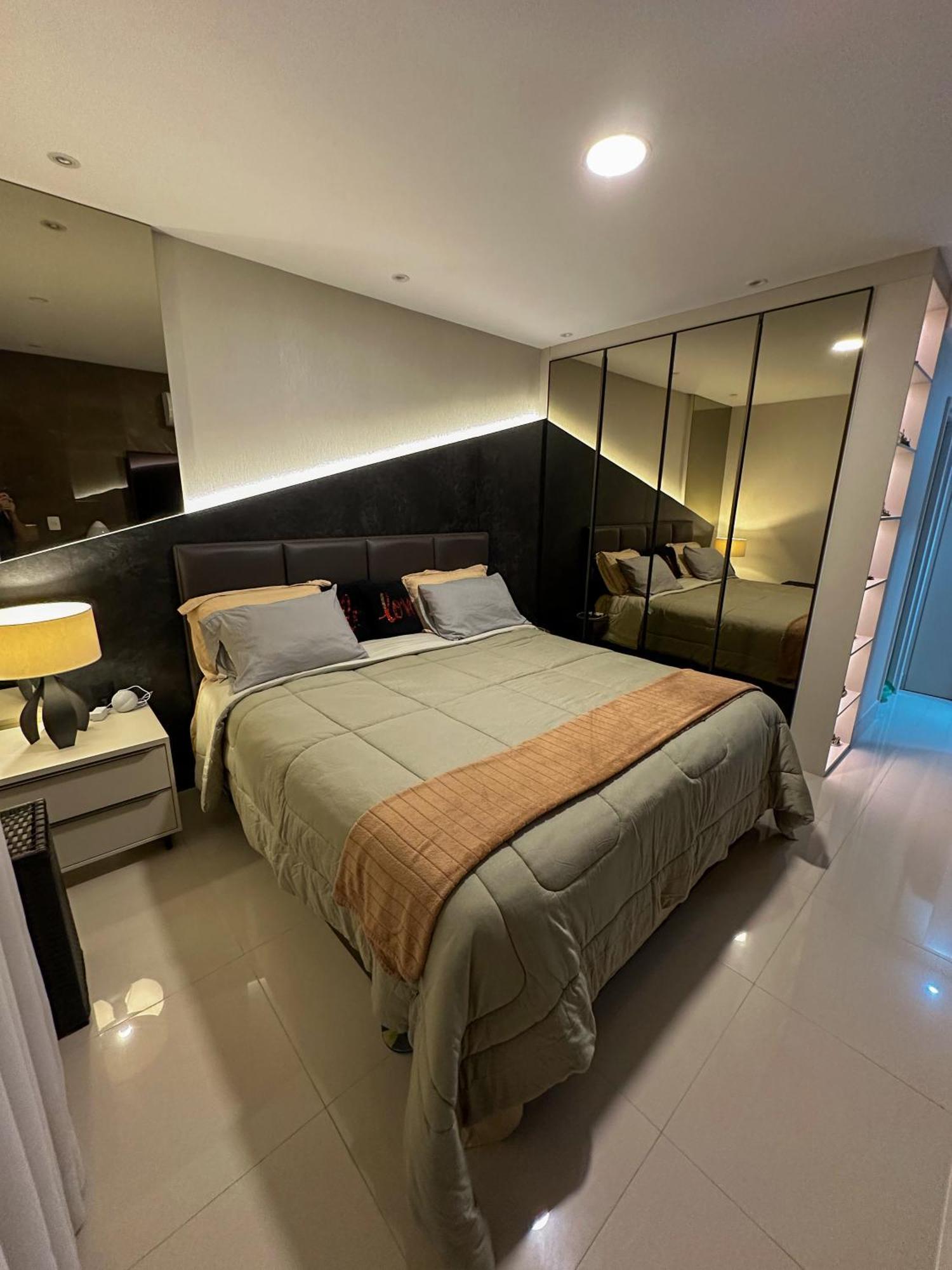 Lovely 2-bedroom With Pool